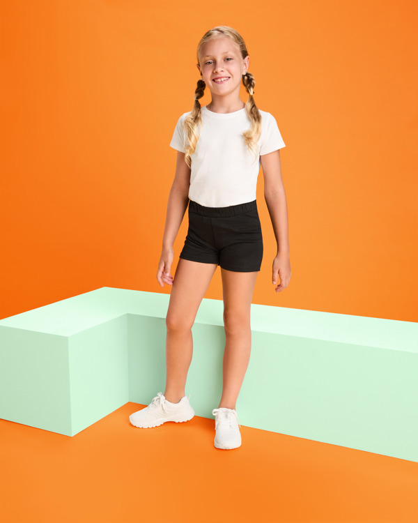 NELLY WOMAN SHORTS S/L BLACK